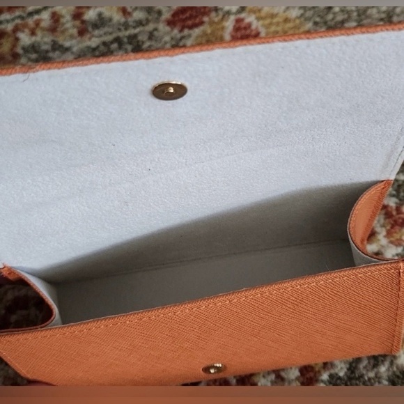 Tory Burch Orange Triangular Sunglasses and/or Makeup Clutch with cleaning cloth - Picture 6 of 9